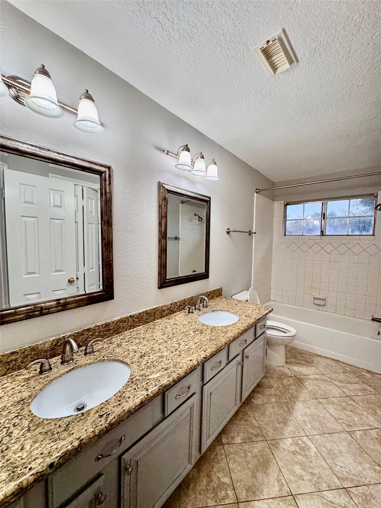 2623 Double Lake Drive Property Photo 15