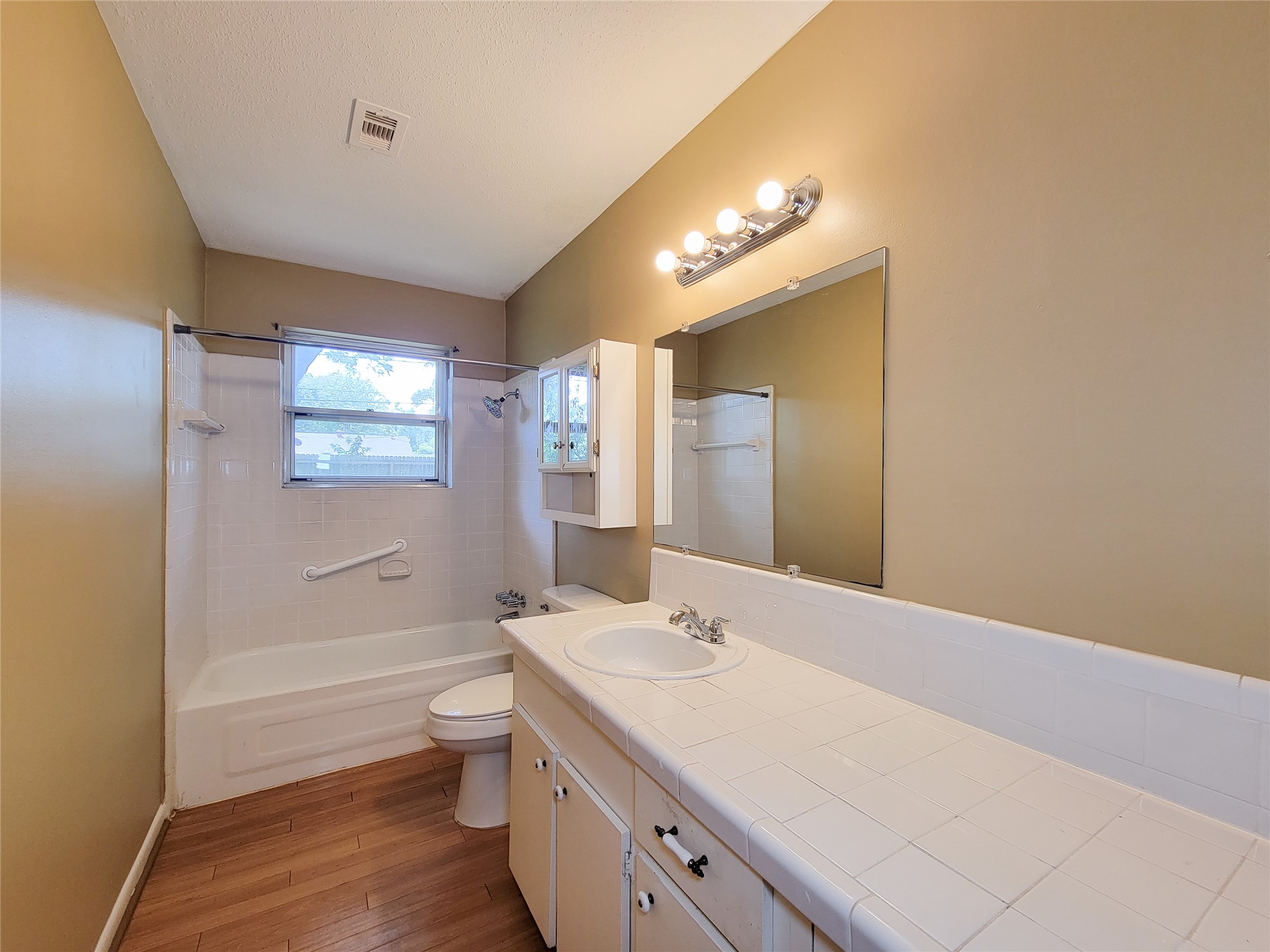 111 Azalea Property Photo 28