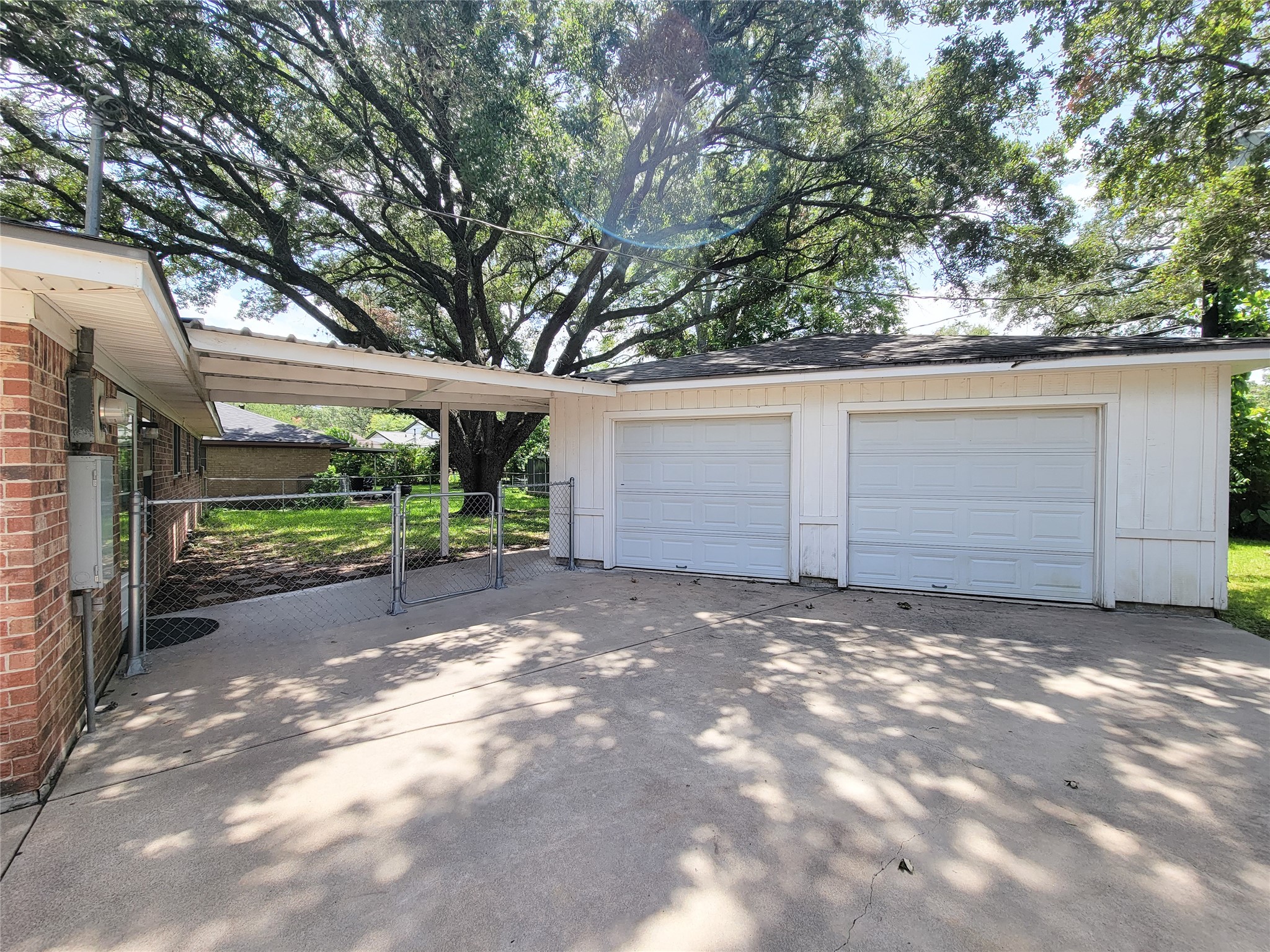 111 Azalea Property Photo 37