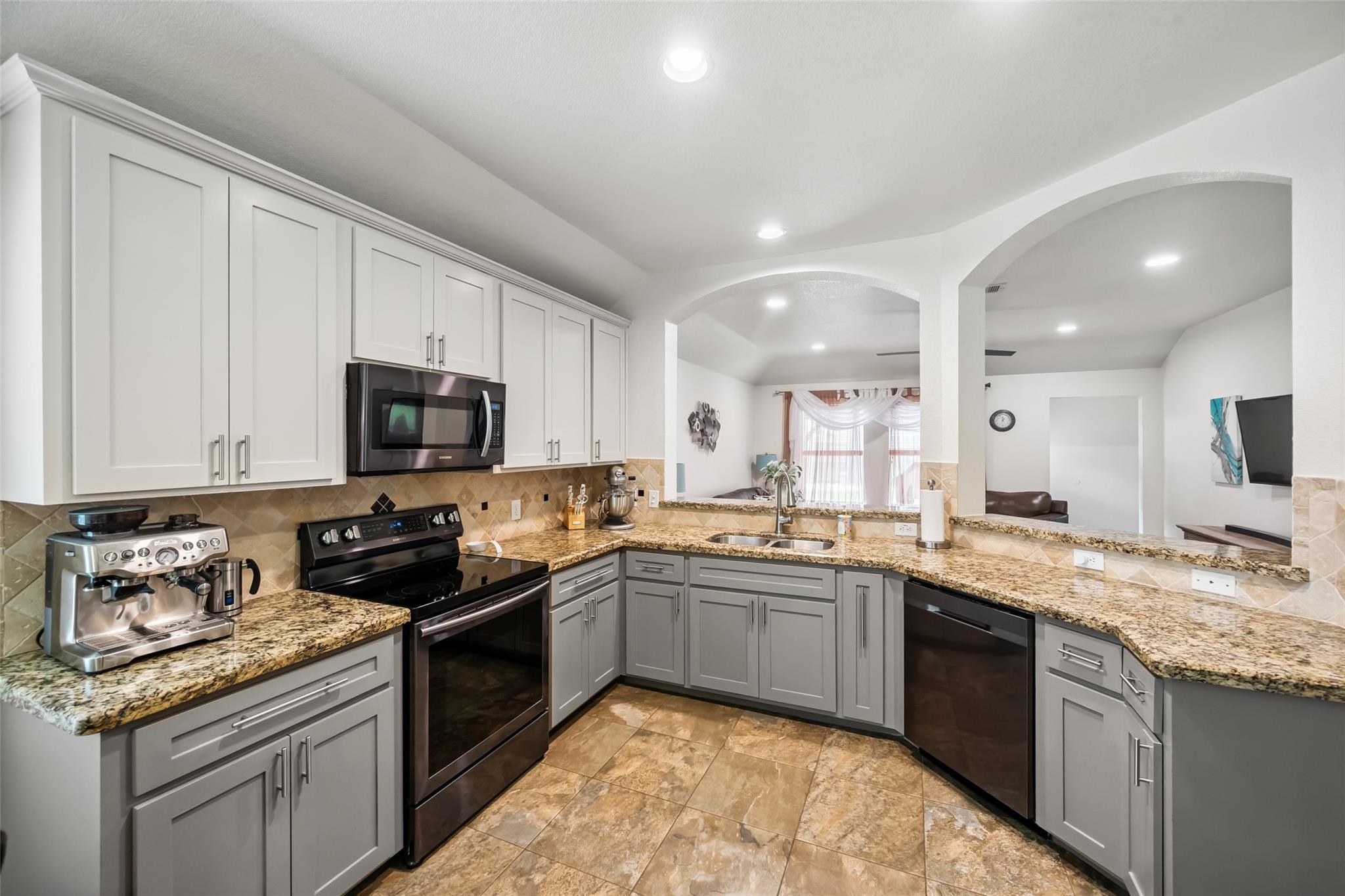 17911 Yukon Pass Drive, Humble Tx 77346 Property Photo 10