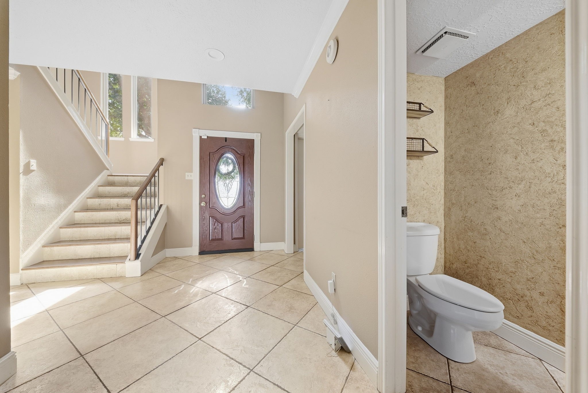 7711 Brook Springs Drive Property Photo 2