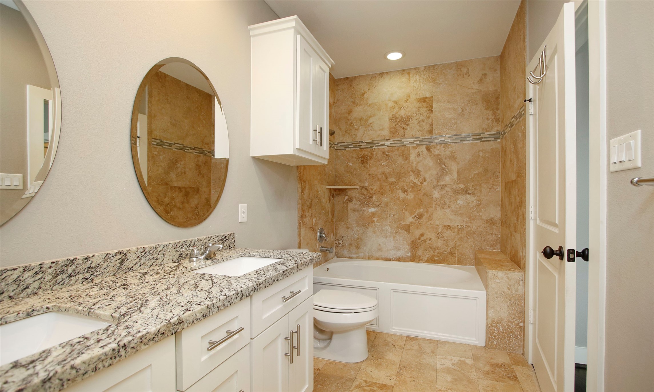 2911 Blodgett Street Property Photo 15
