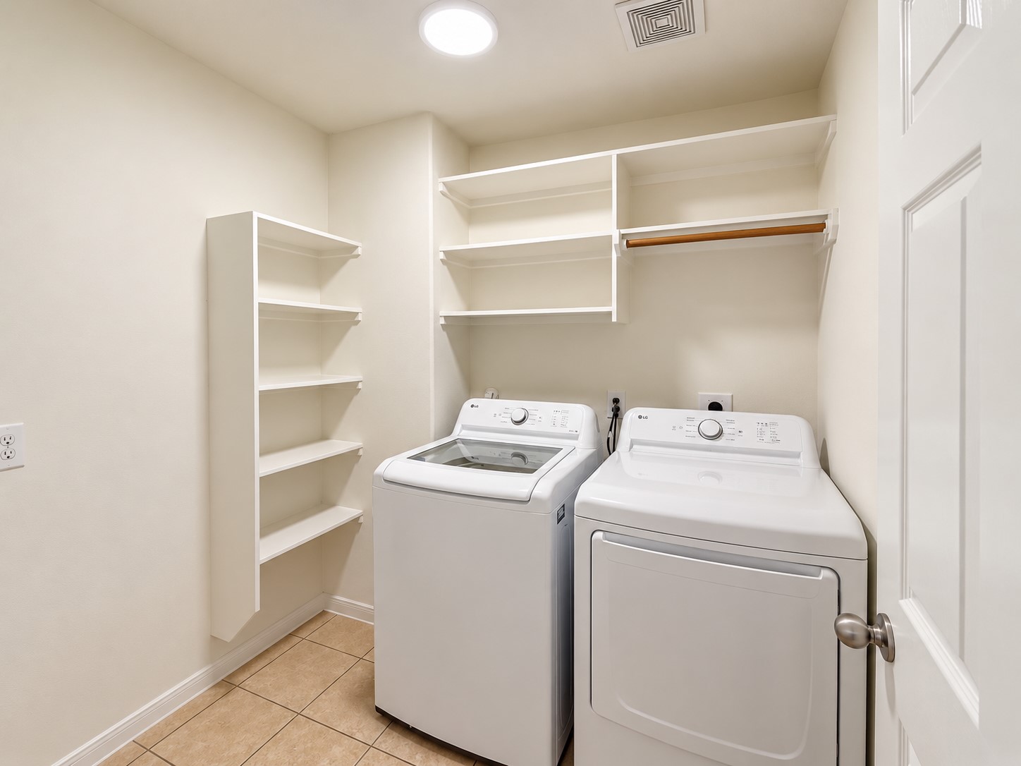 6110 Calder Field Drive Property Photo 17