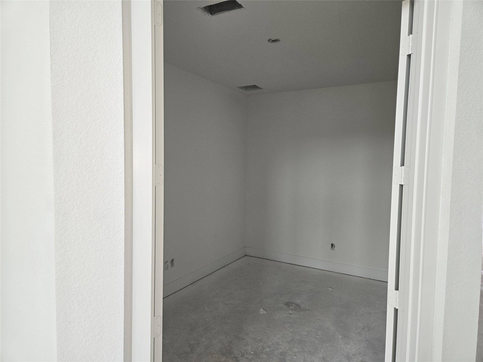 22342 Junction Peak Court Property Photo 7
