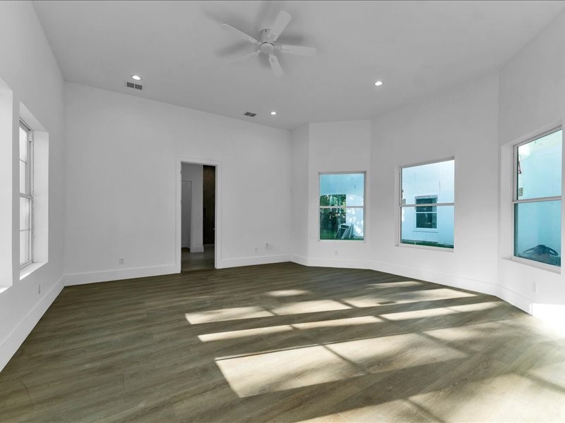 8115 Cedar Brush Circle Property Photo 2