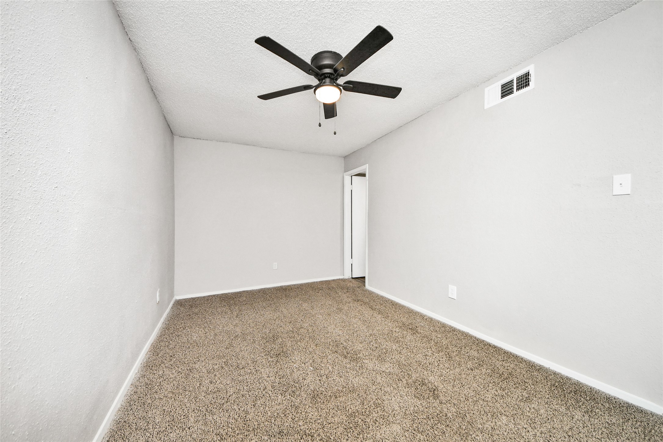 781 Country Place Drive 2003 Property Photo 7