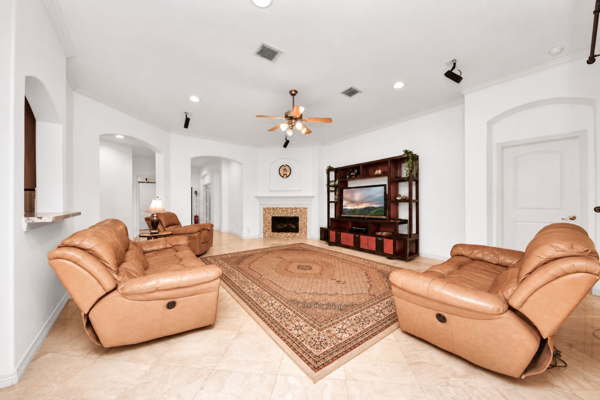 21123 Dover Park Lane Property Photo 13