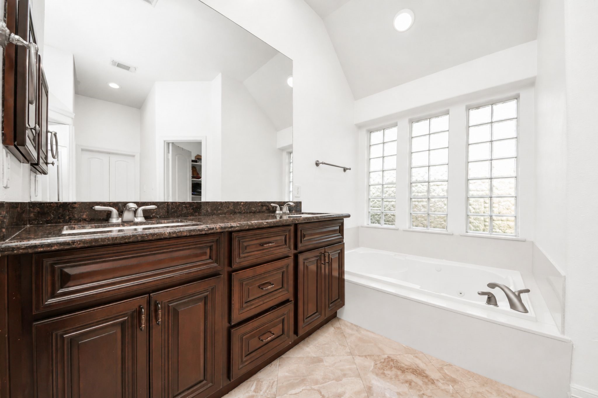 21123 Dover Park Lane Property Photo 18