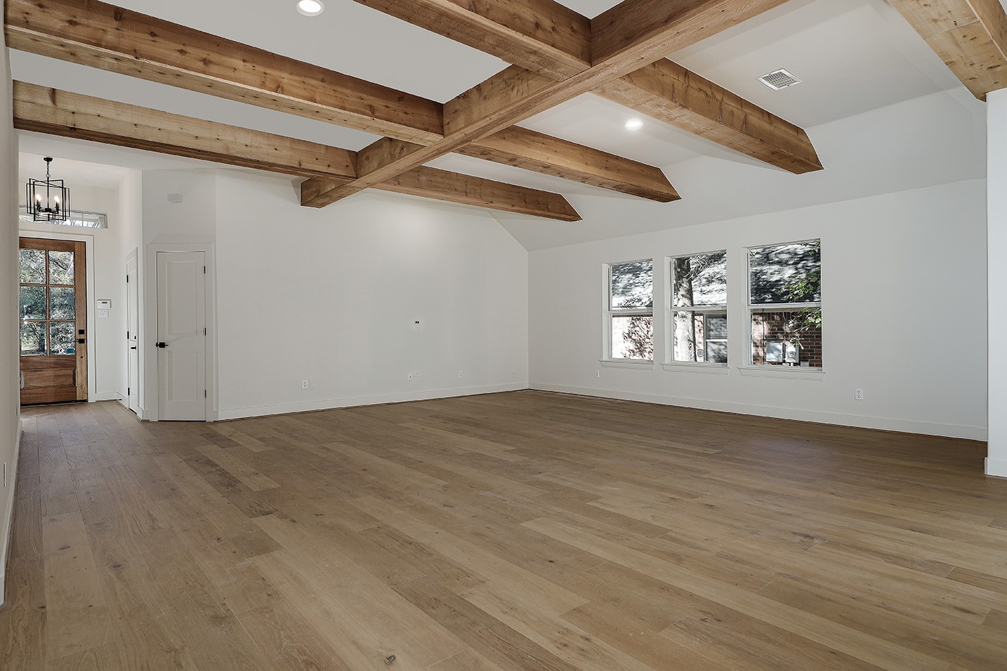 310 Leafsage Property Photo 8