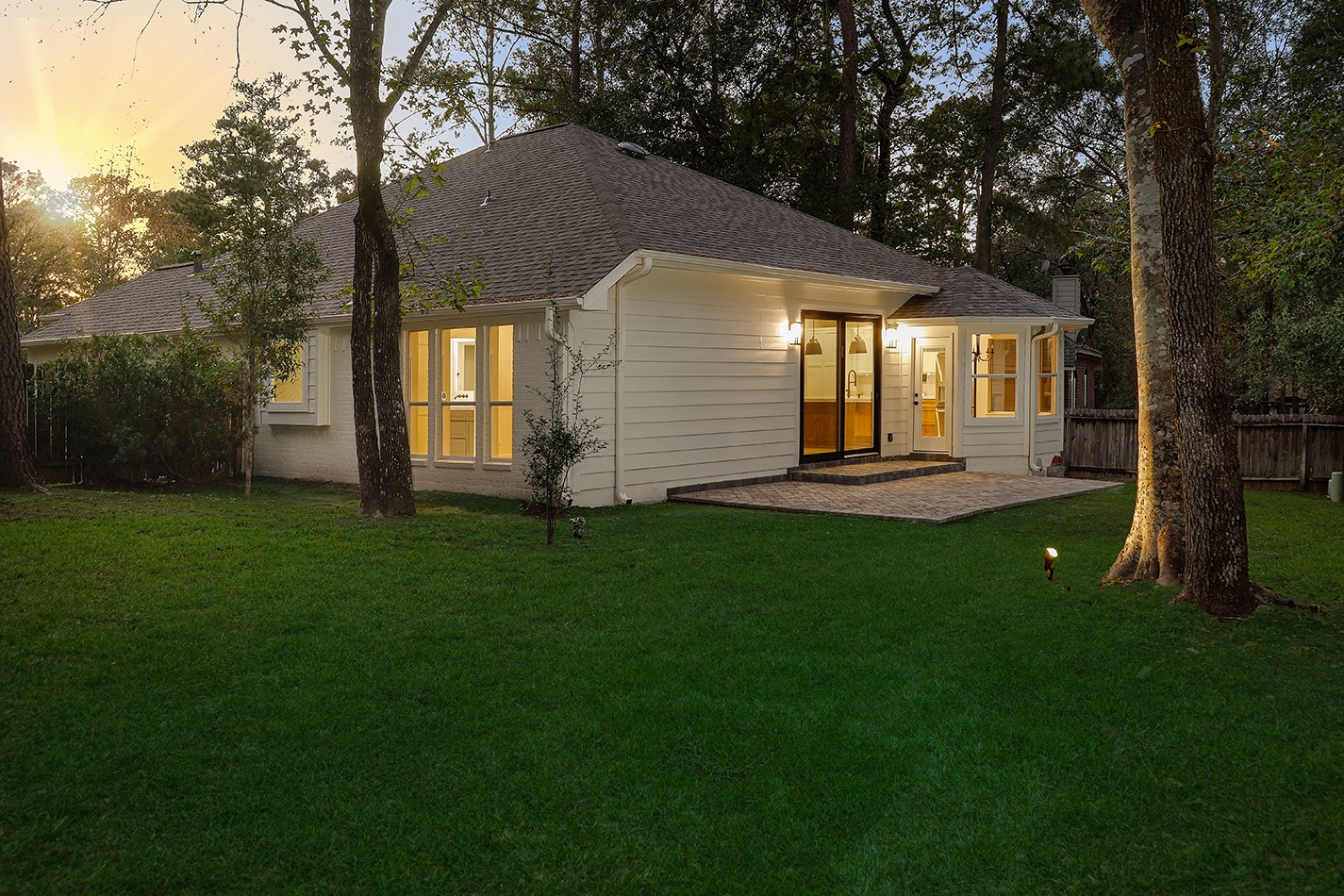 310 Leafsage Property Photo 29