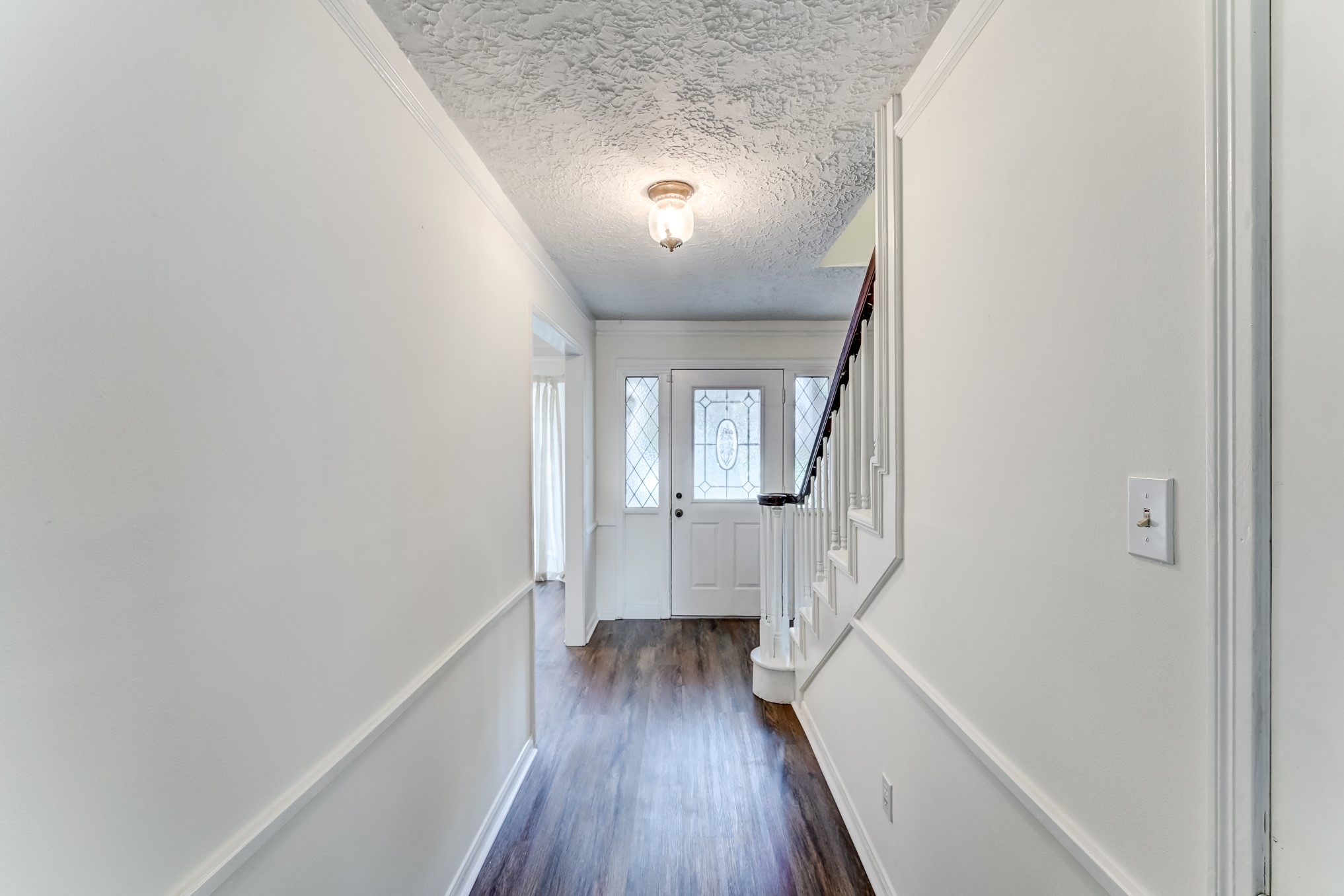 723 Oder Lane Property Photo 4