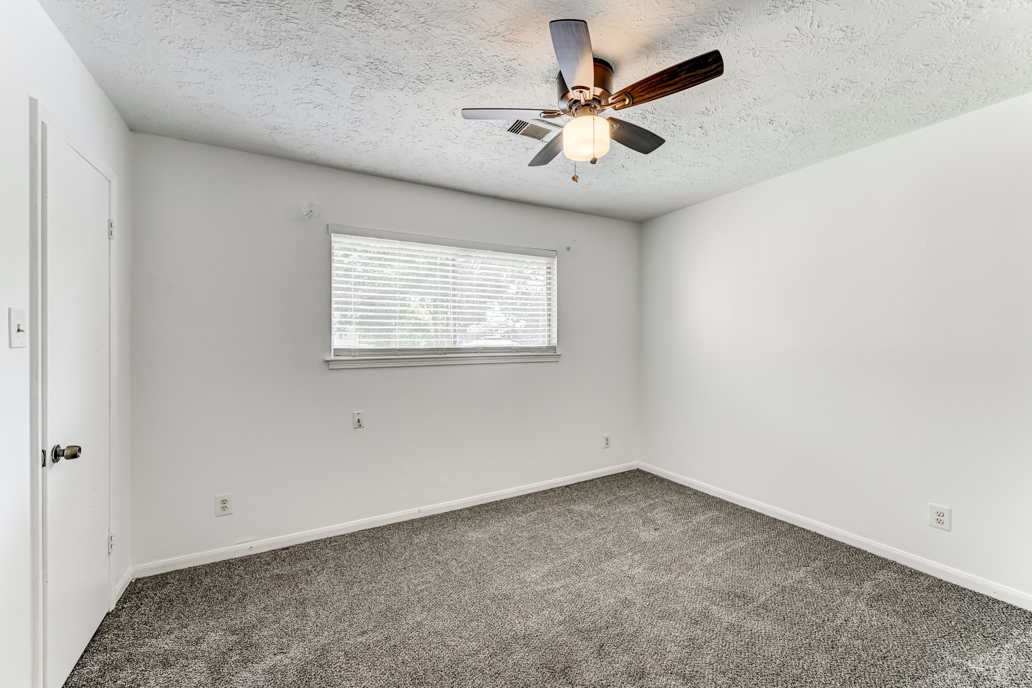 723 Oder Lane Property Photo 36