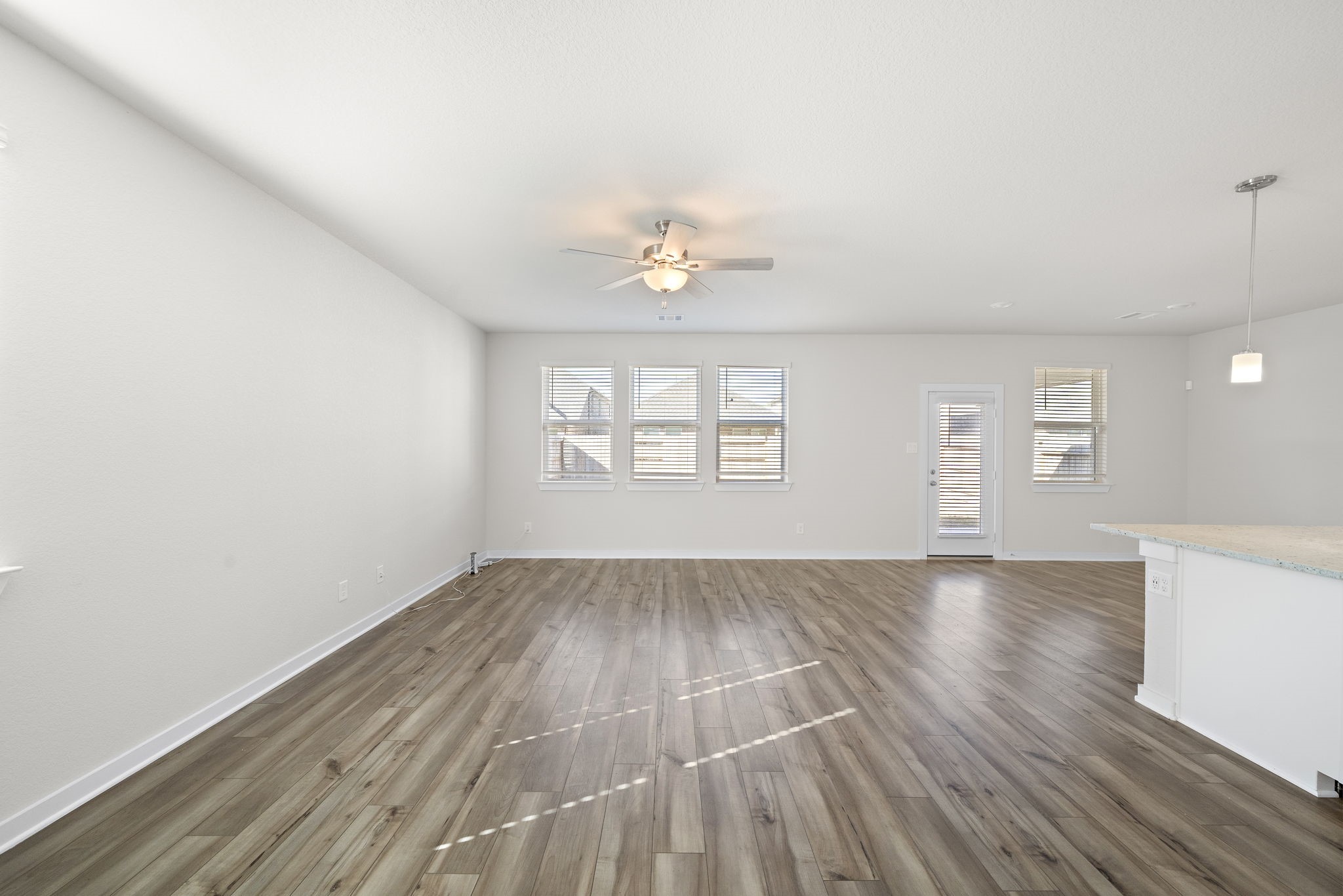 17482 Buckeye Branch Property Photo 3