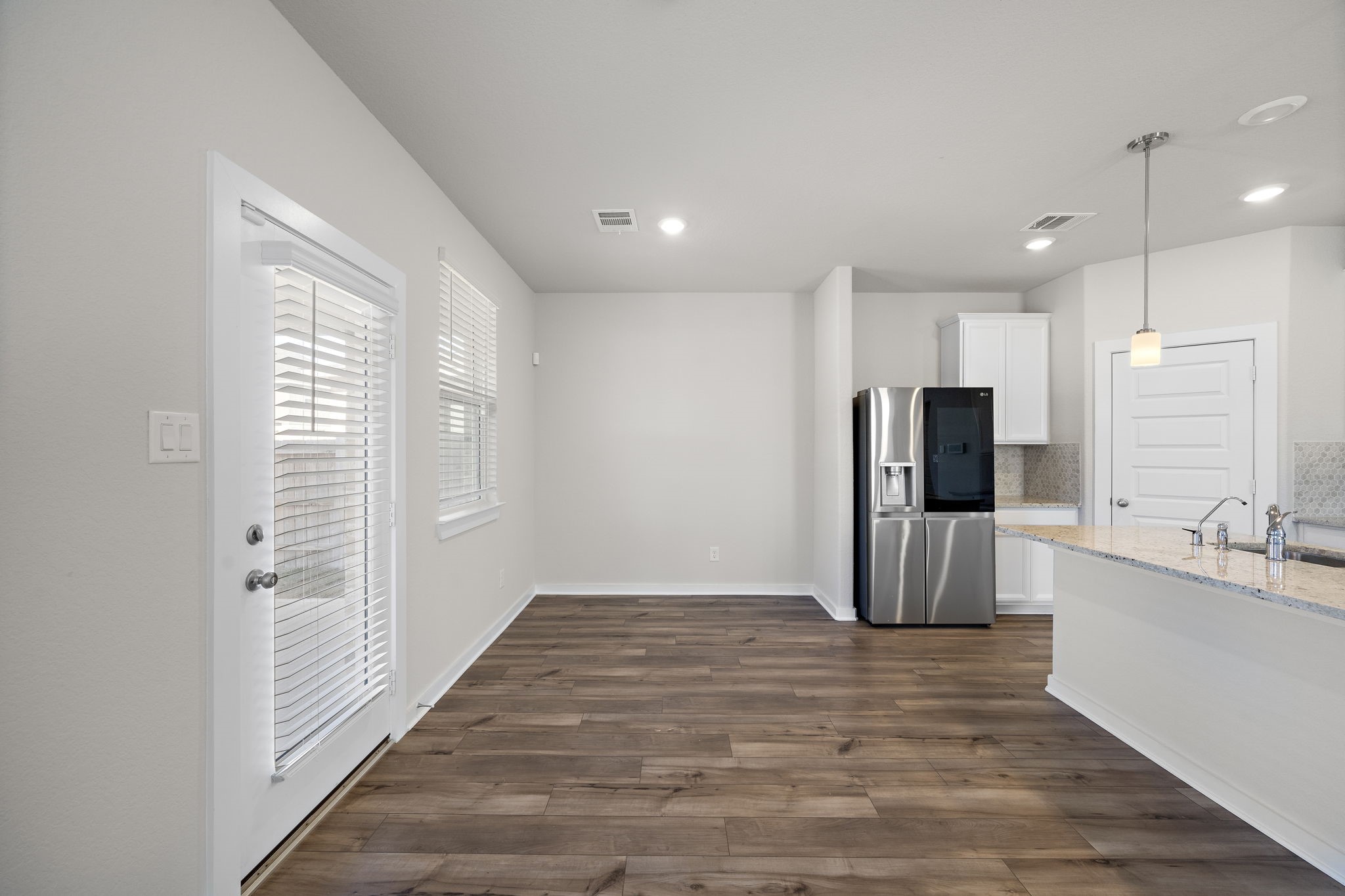17482 Buckeye Branch Property Photo 8