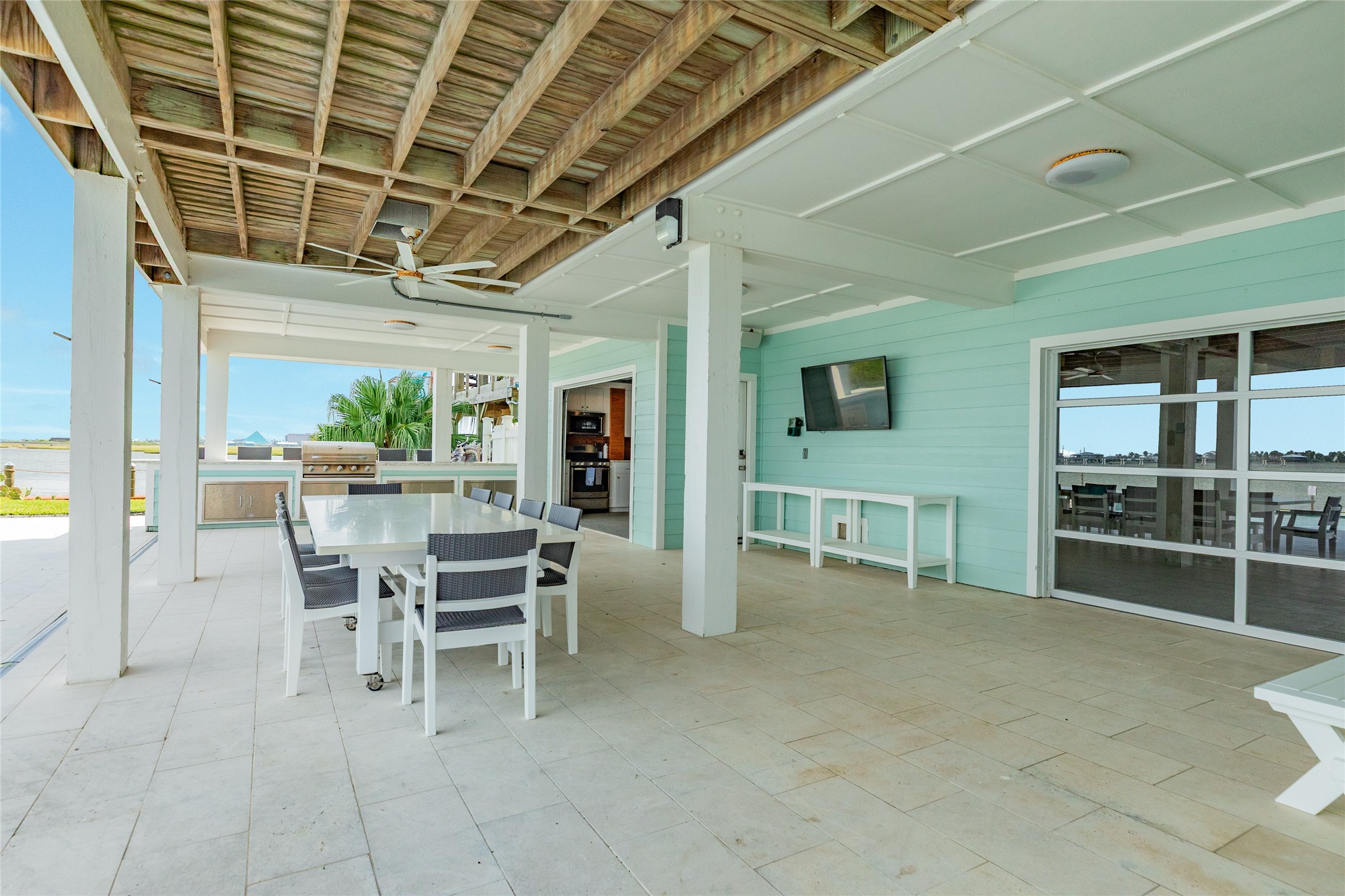 9680 Airways Lane Property Photo 12