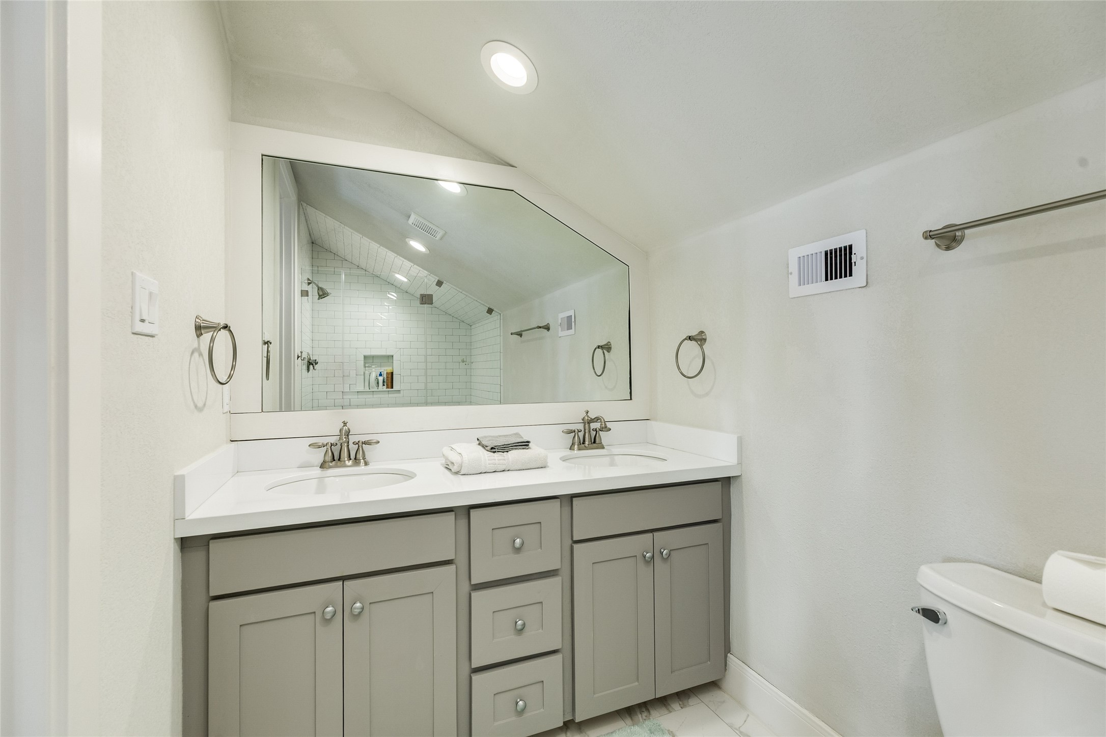 9680 Airways Lane Property Photo 41