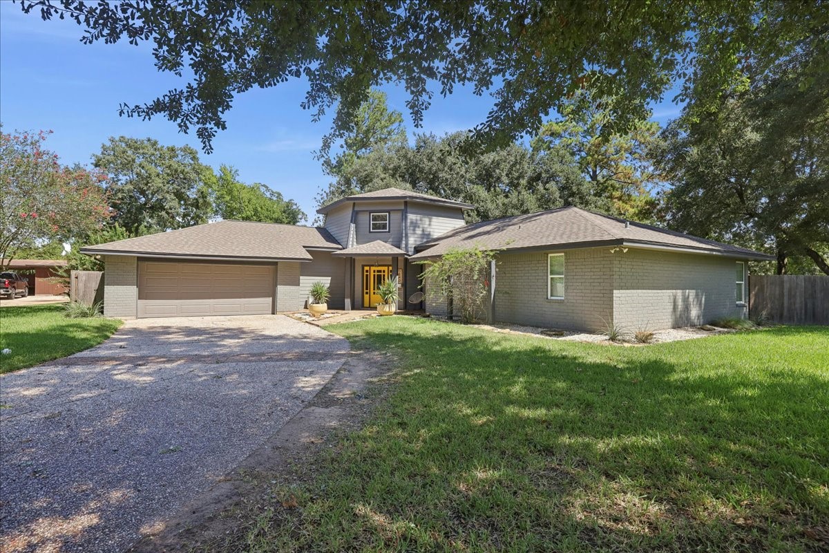 5840 Wynden Way Property Photo 1