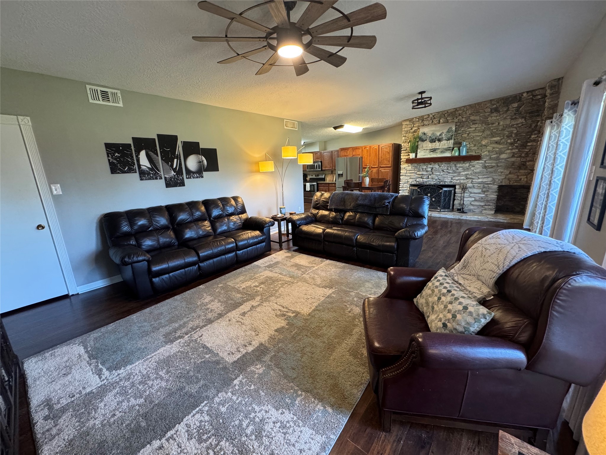 2550 Sam Rayburn Parkway B-6 Property Photo