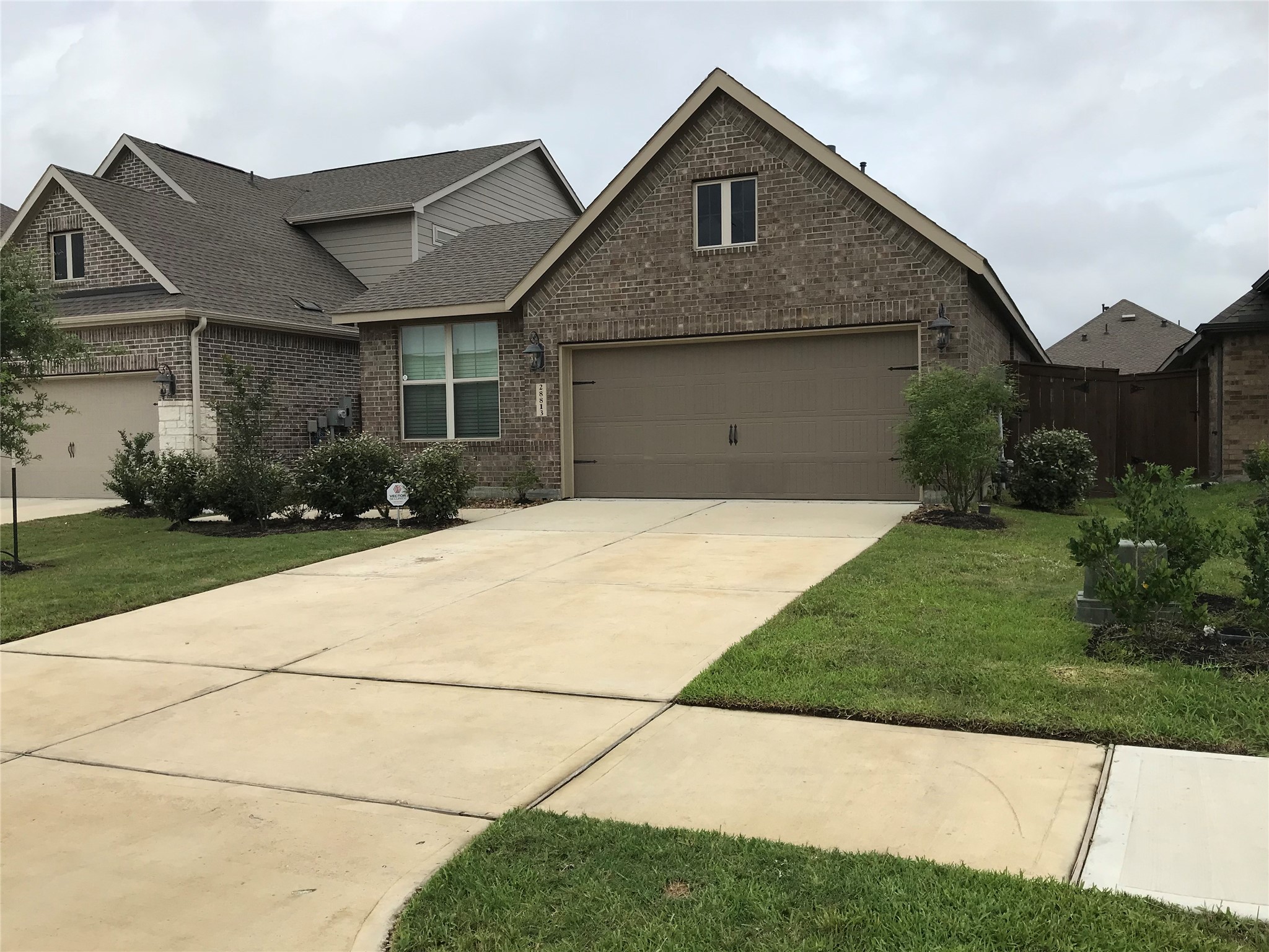 28813 Bobcat Run Drive Property Photo 1