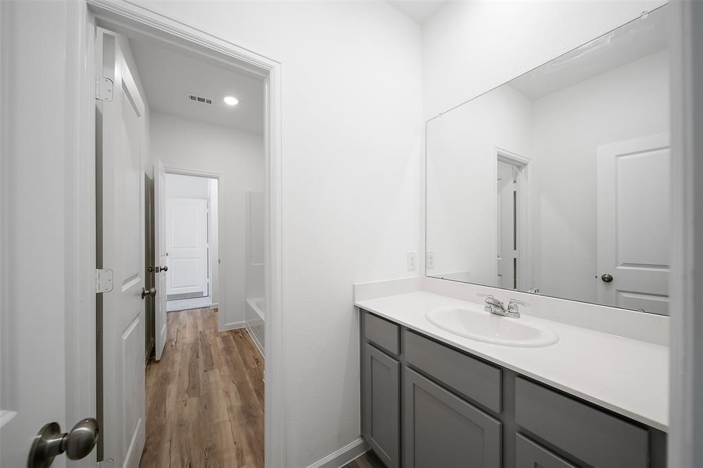 3820 Moss Hill Road Property Photo 18