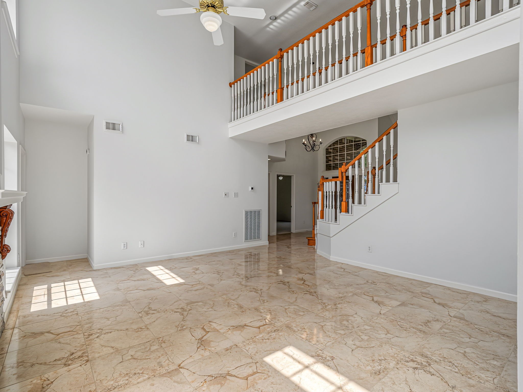 1615 Monvale Lane Property Photo 15