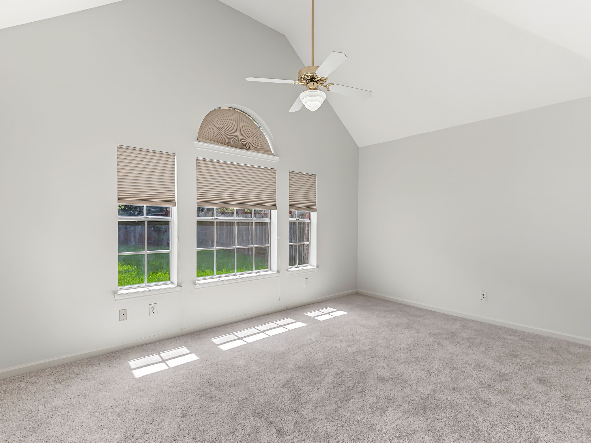 1615 Monvale Lane Property Photo 24