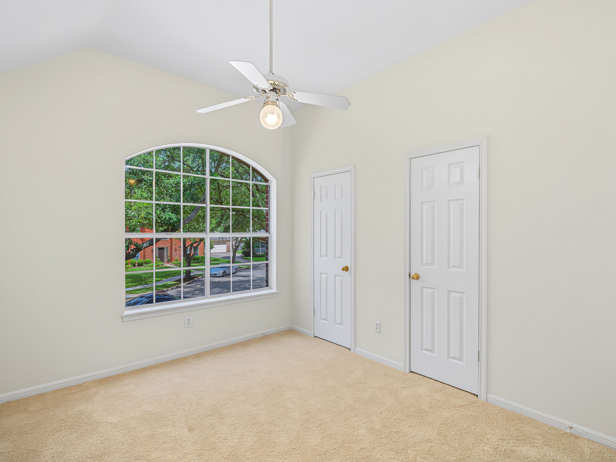 1615 Monvale Lane Property Photo 35