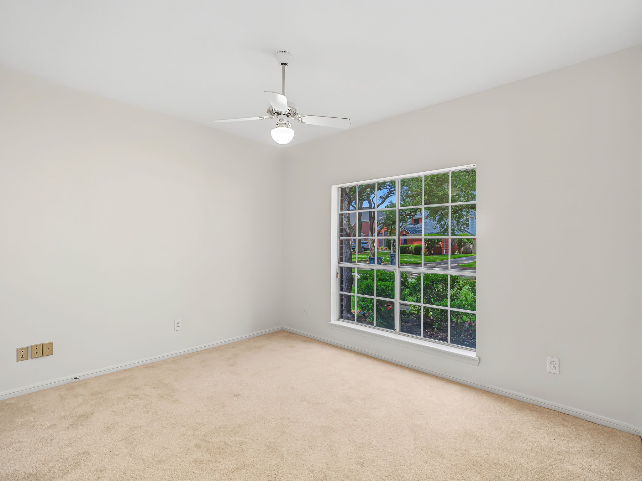 1615 Monvale Lane Property Photo 41
