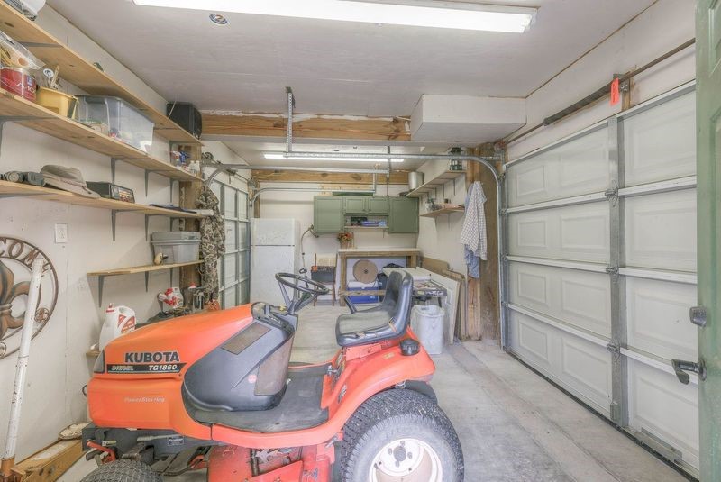 220 Harbor Drive Property Photo 26