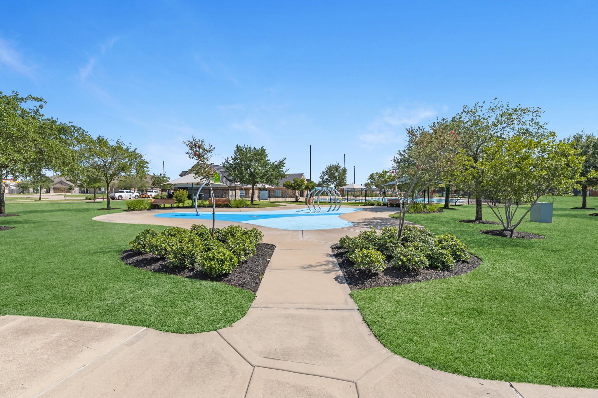 2602 Ivory Basewood Lane Property Photo 13