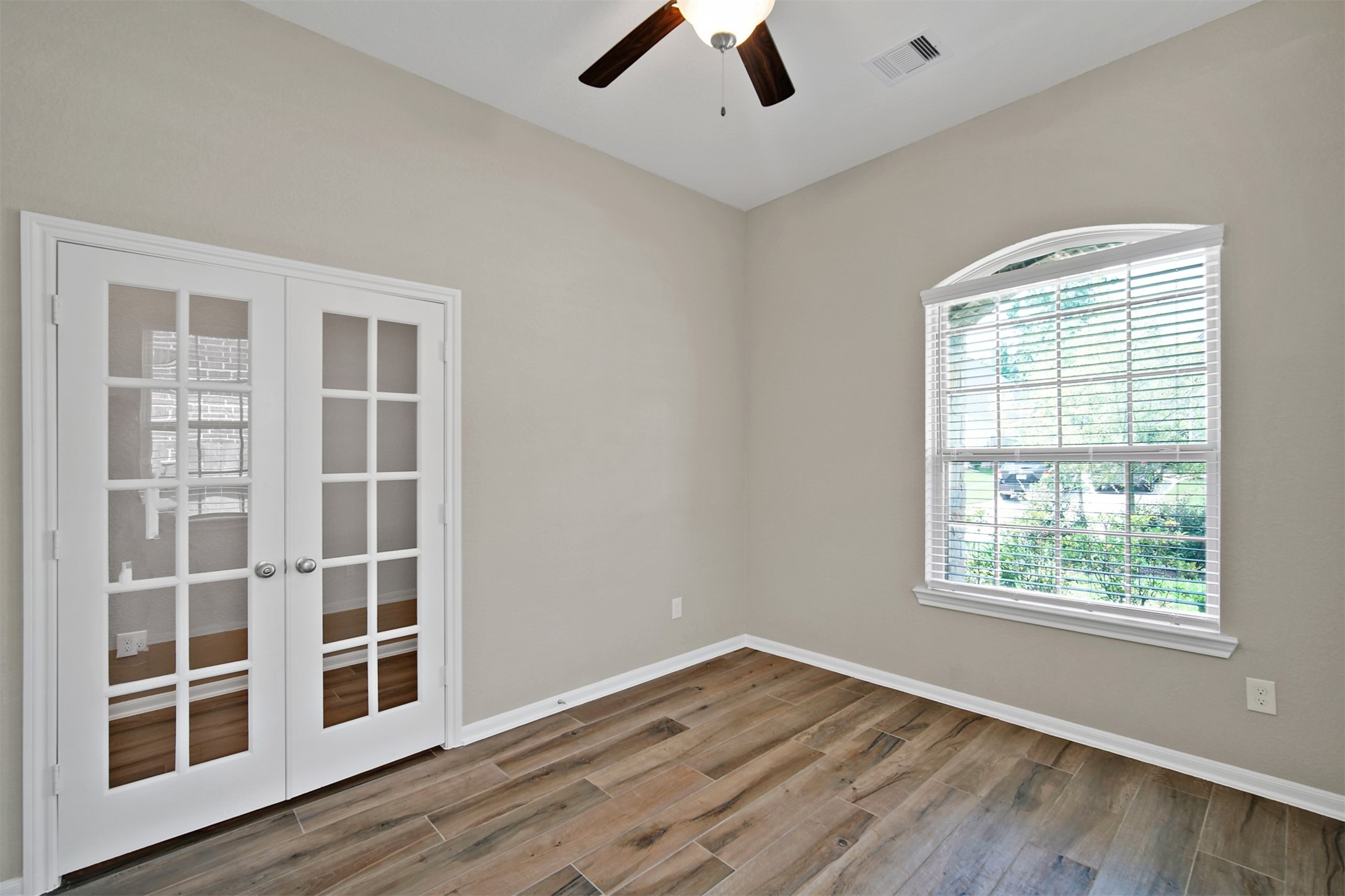 187 Buckeye Drive Property Photo 4