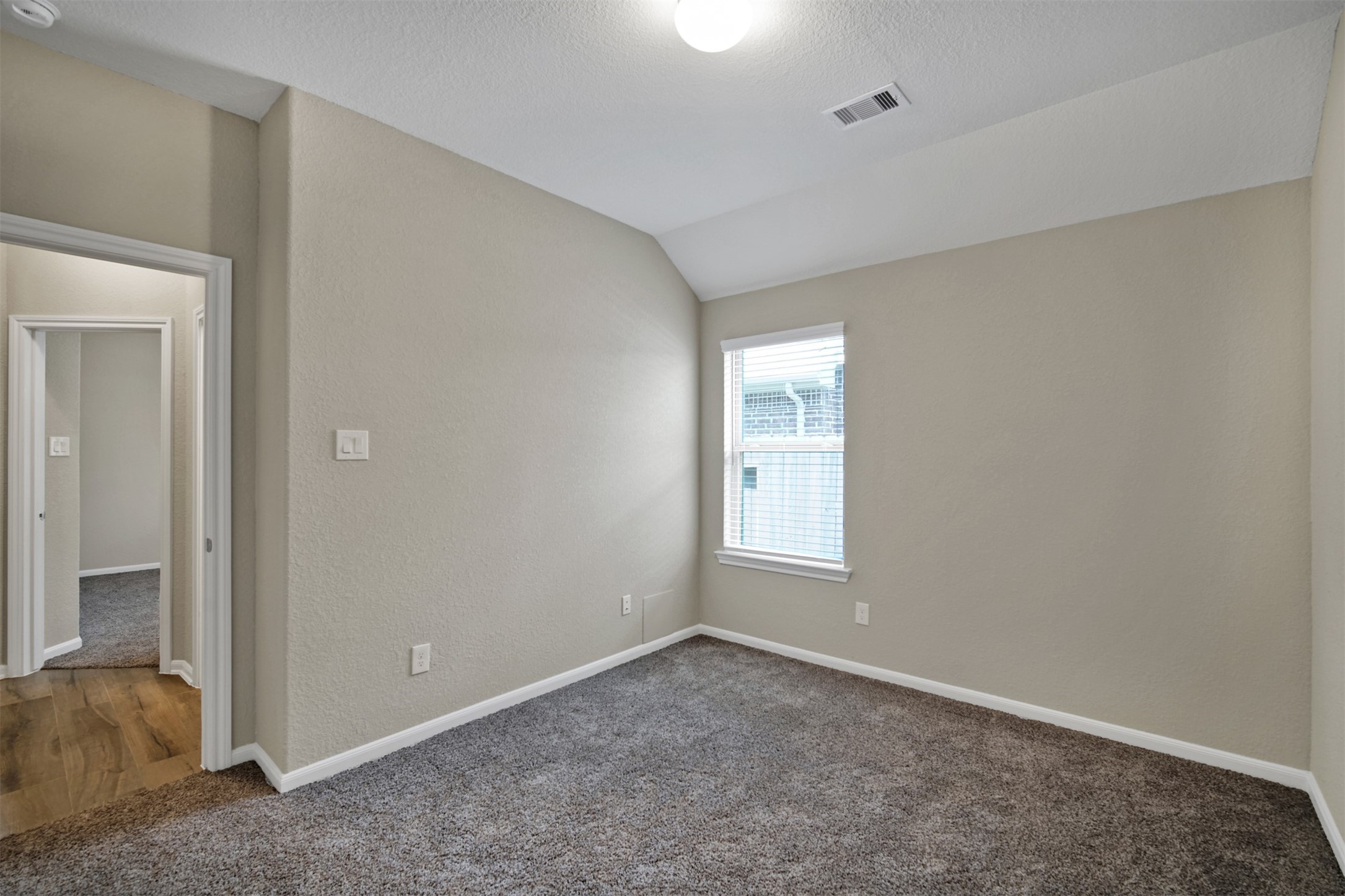 187 Buckeye Drive Property Photo 6