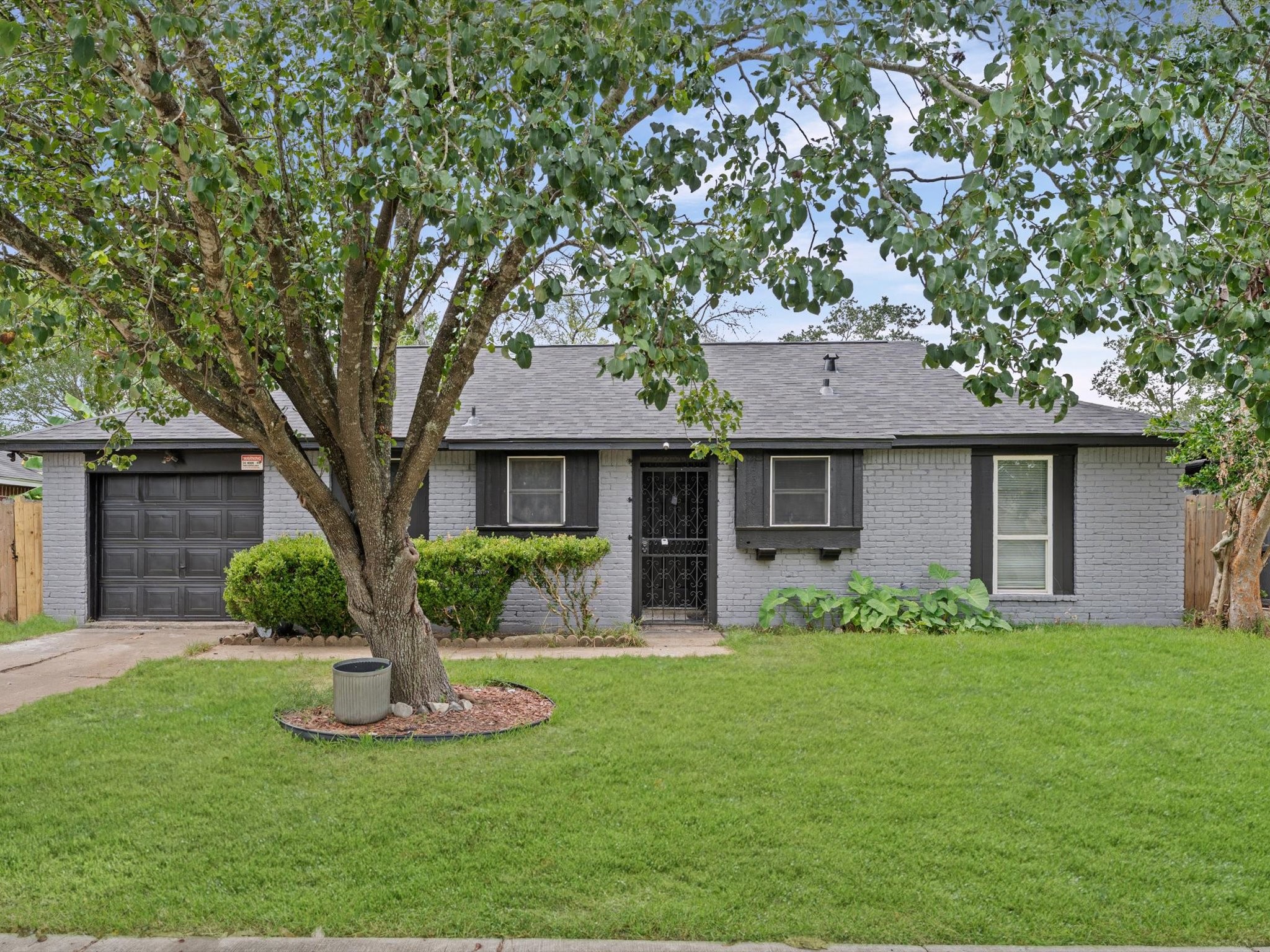 12206 Flushing Meadows Drive Property Photo 1