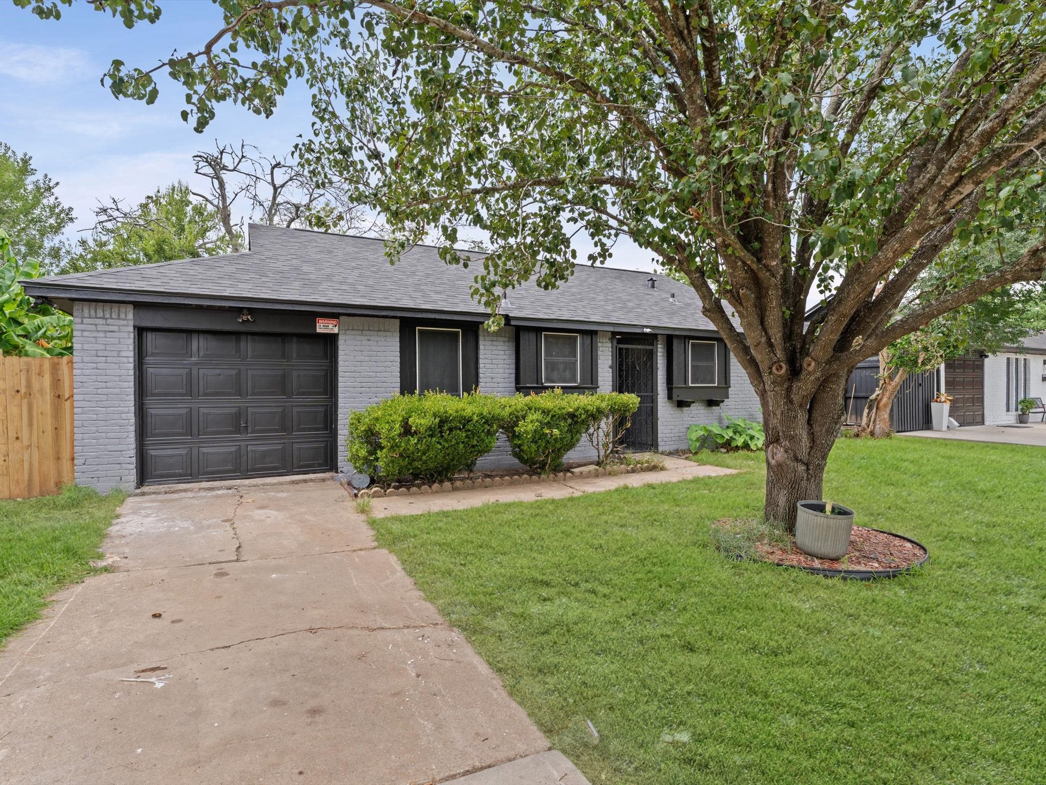 12206 Flushing Meadows Drive Property Photo 3