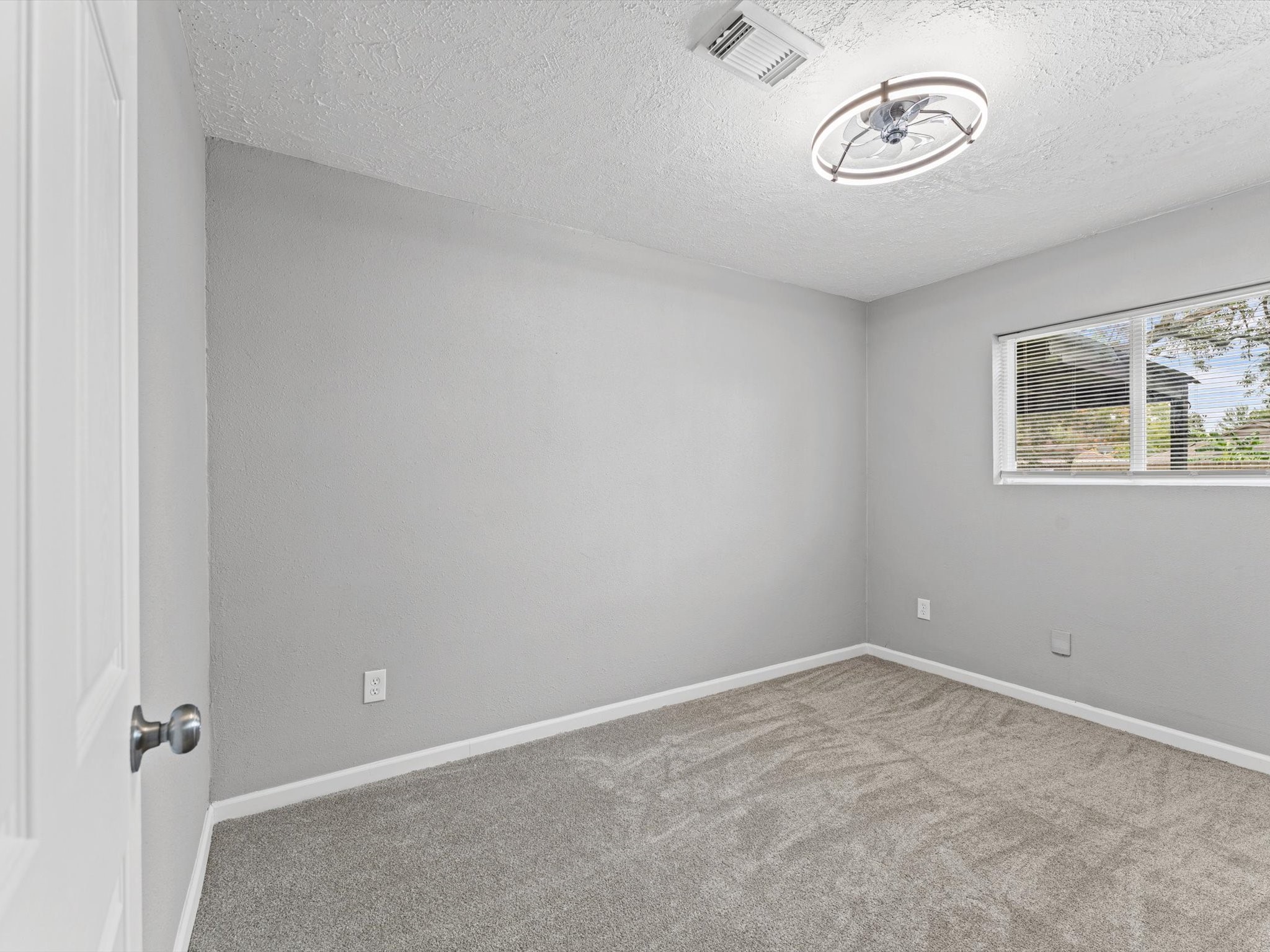 12206 Flushing Meadows Drive Property Photo 13