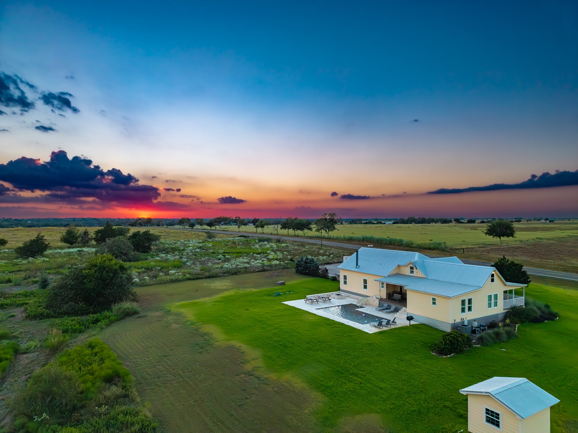 2210 Fm 615 Property Photo 6