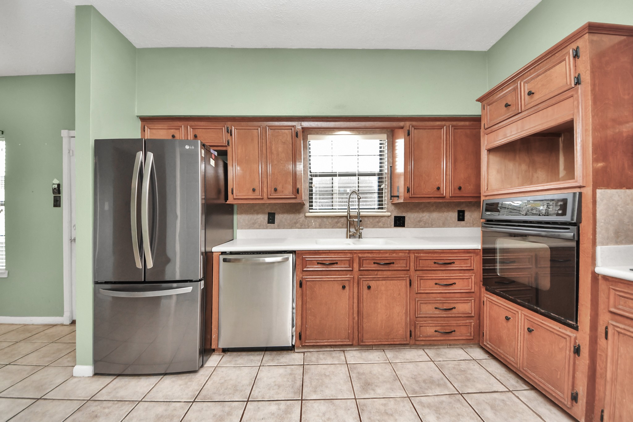6470 Creekbend Drive Property Photo 18