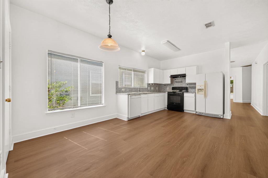15963 S Alley Court Property Photo 17