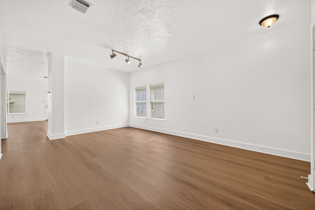 15963 S Alley Court Property Photo 27