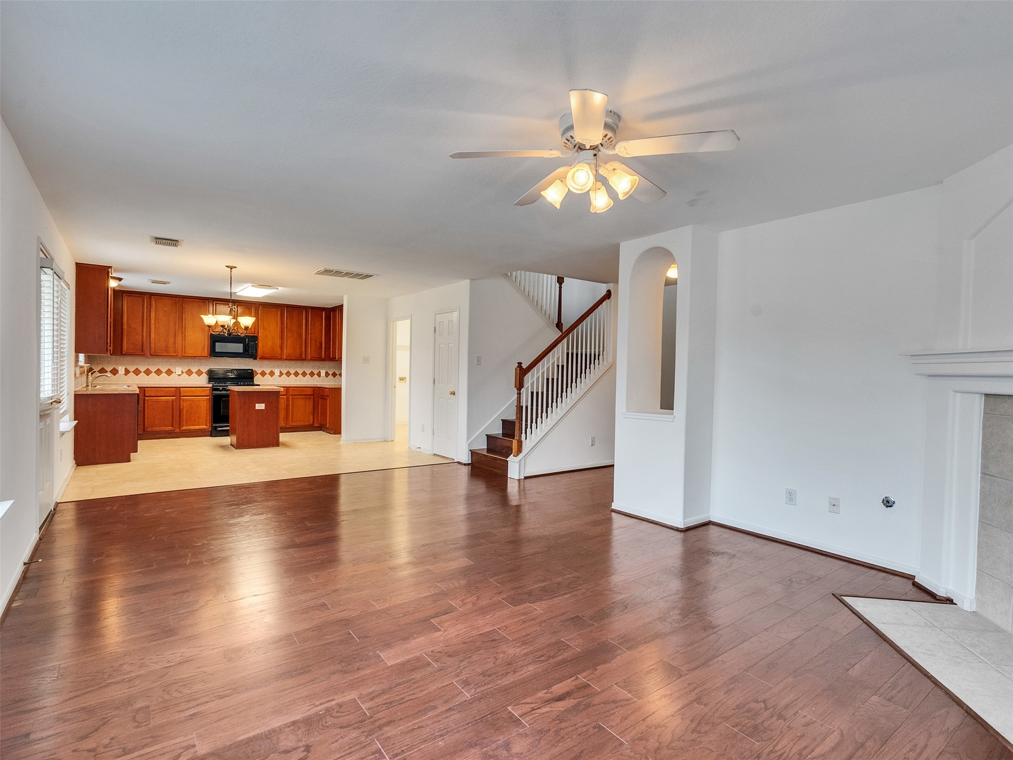 3307 Manor Tree Lane Property Photo 8