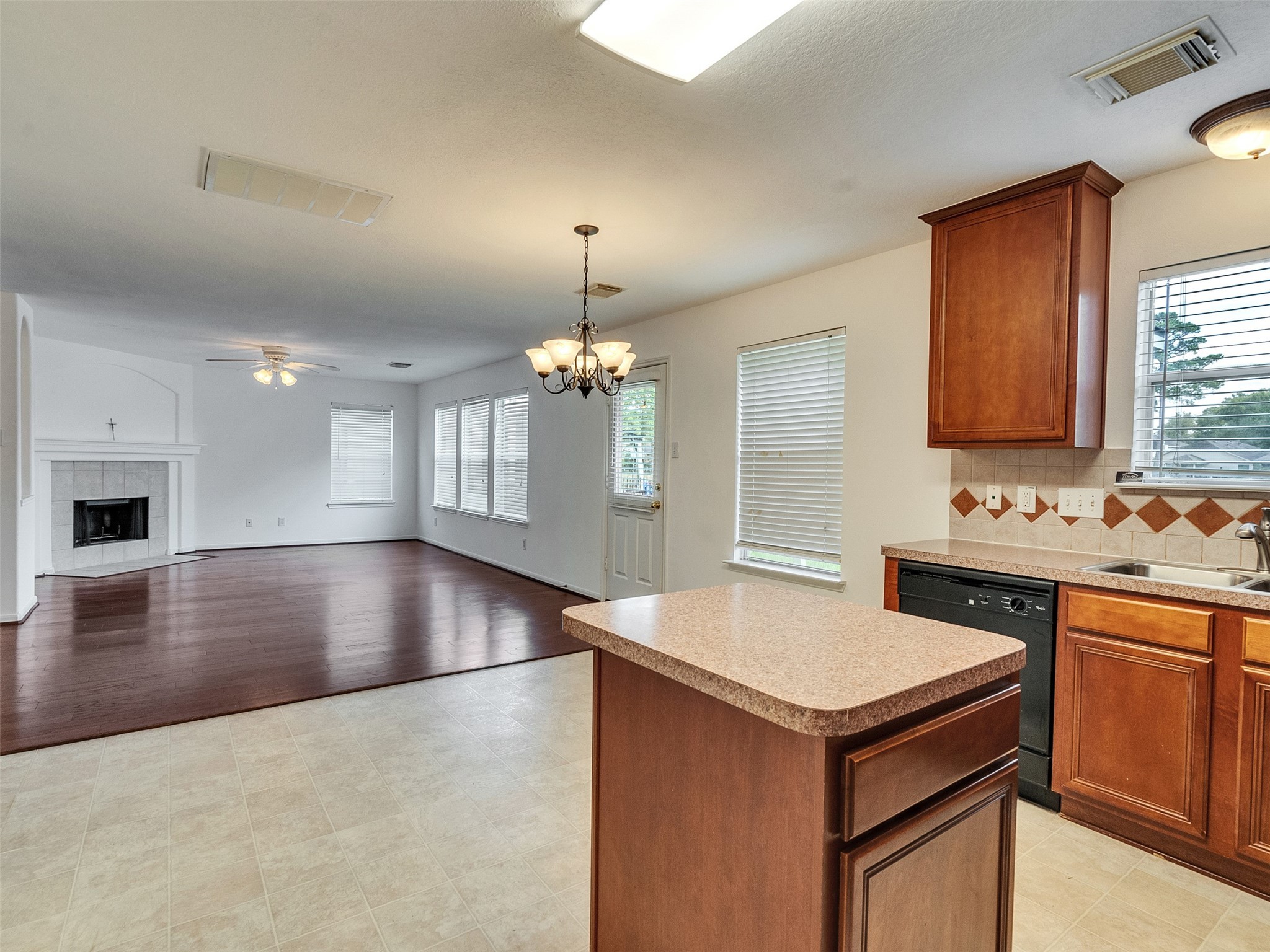 3307 Manor Tree Lane Property Photo 14