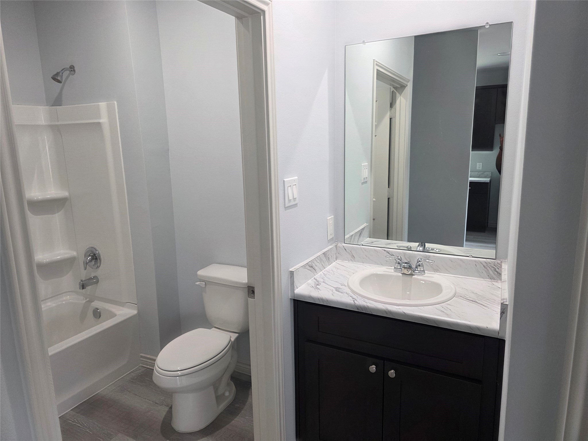 210 Dipping Stream Street Property Photo 4
