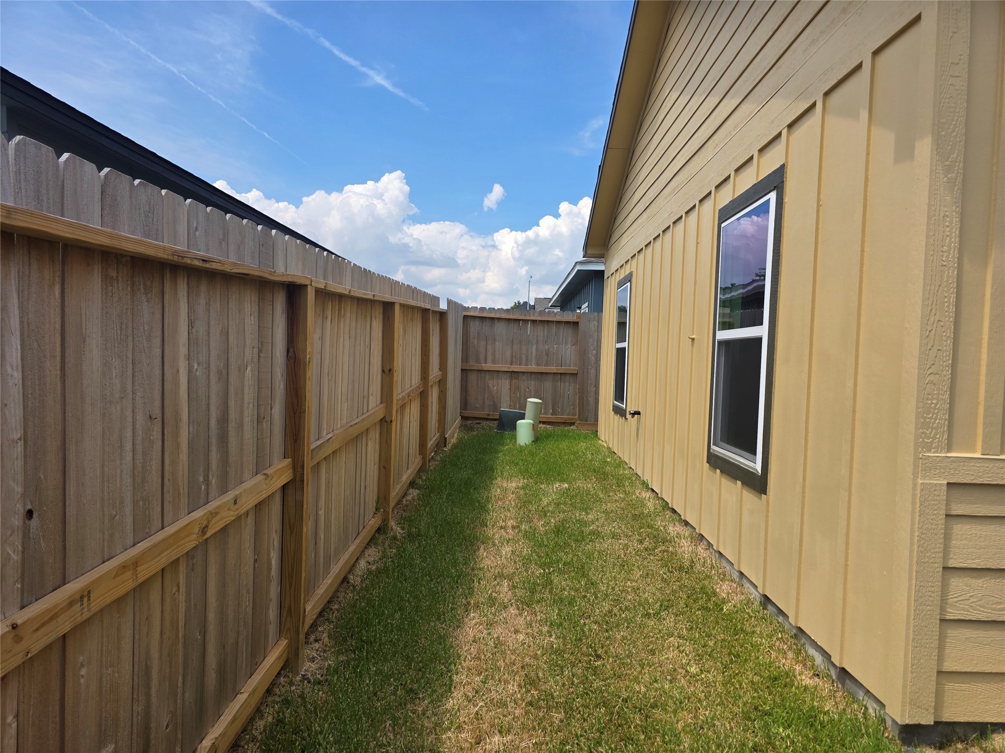 210 Dipping Stream Street Property Photo 10