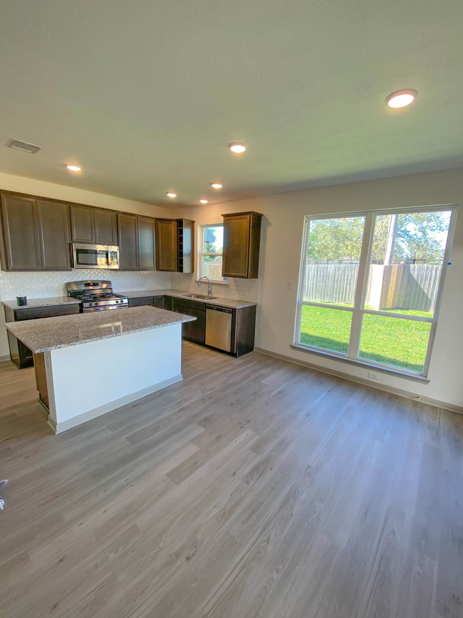 13421 W Summerchase Circle Property Photo 3