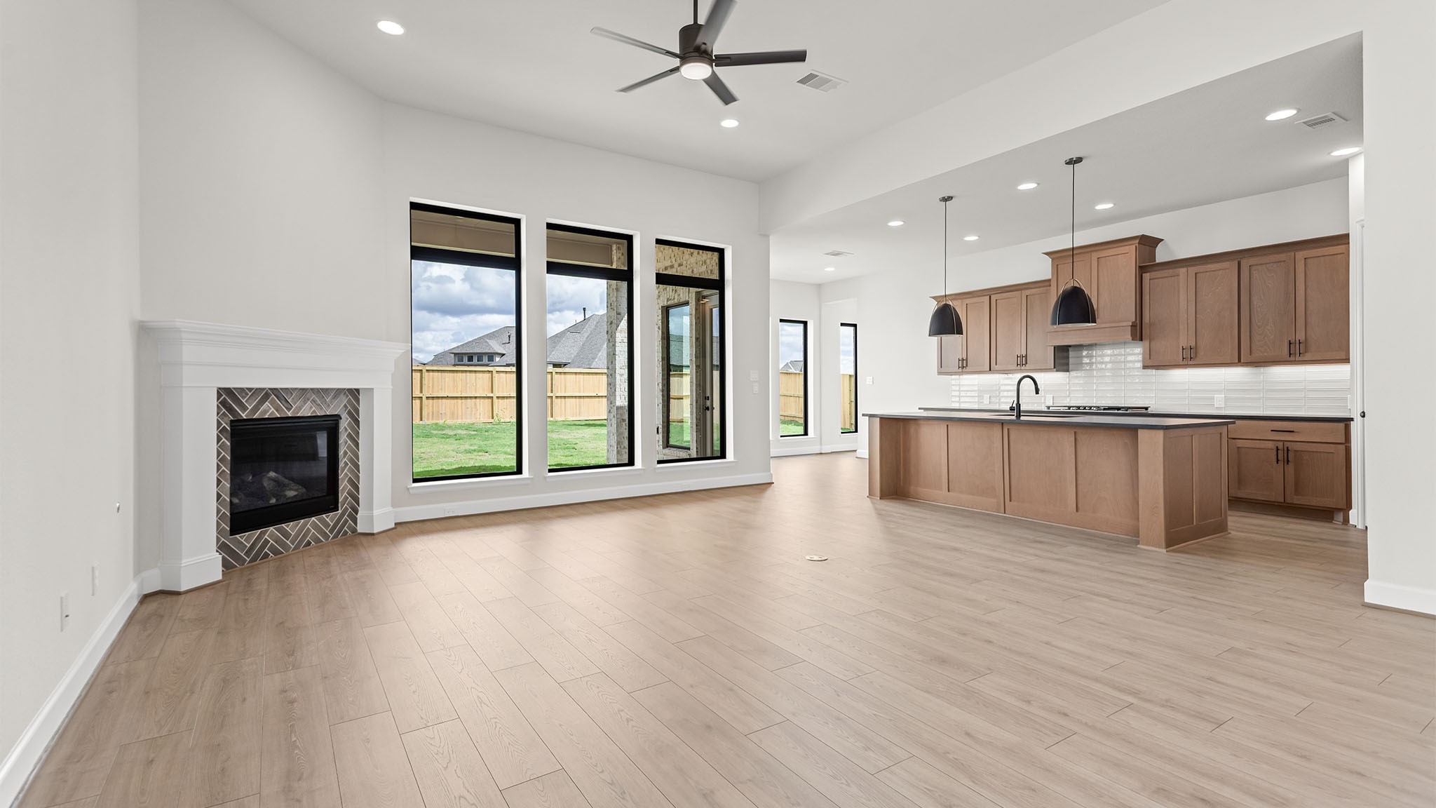 6515 King Ranch Loop Property Photo 6