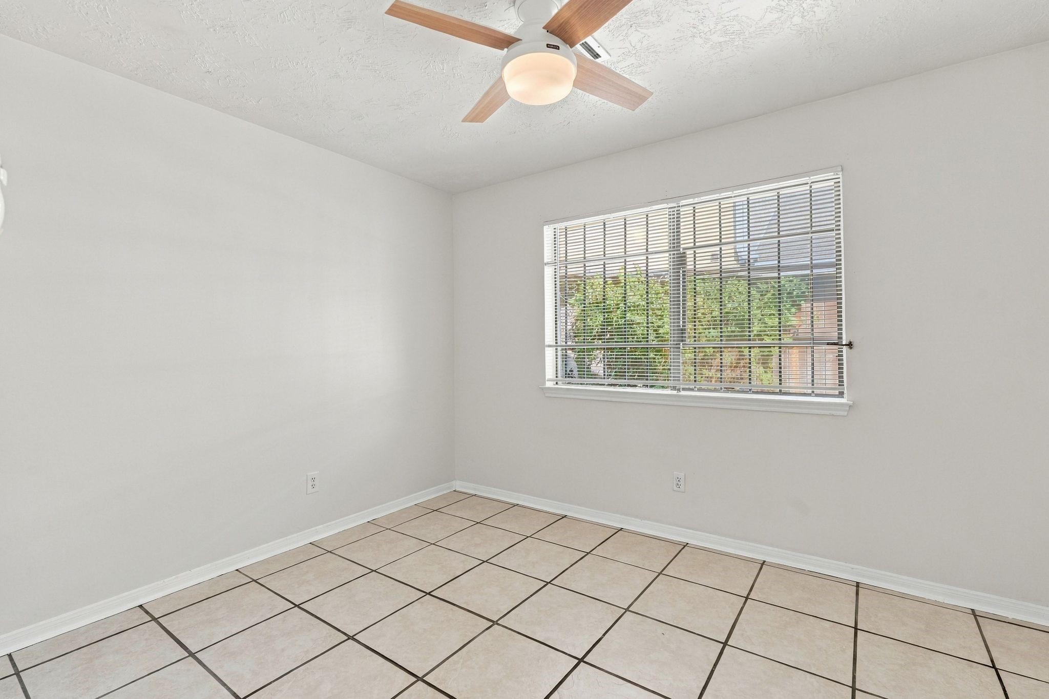 23343 Balthasar Street Property Photo 24