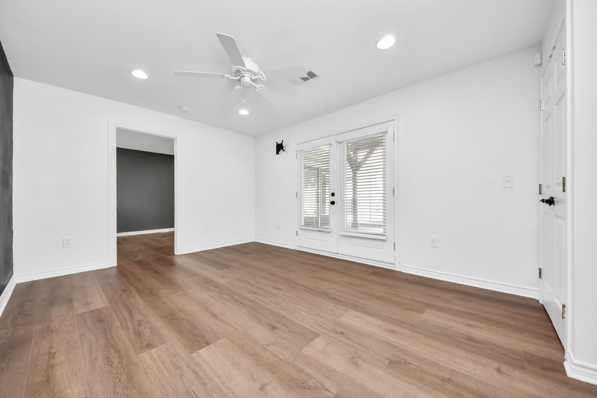 1108 Wakefield Drive Property Photo 21