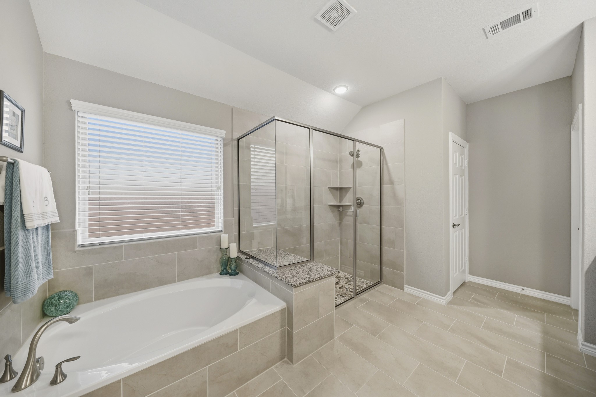 25123 Dunbrook Springs Lane Property Photo 8