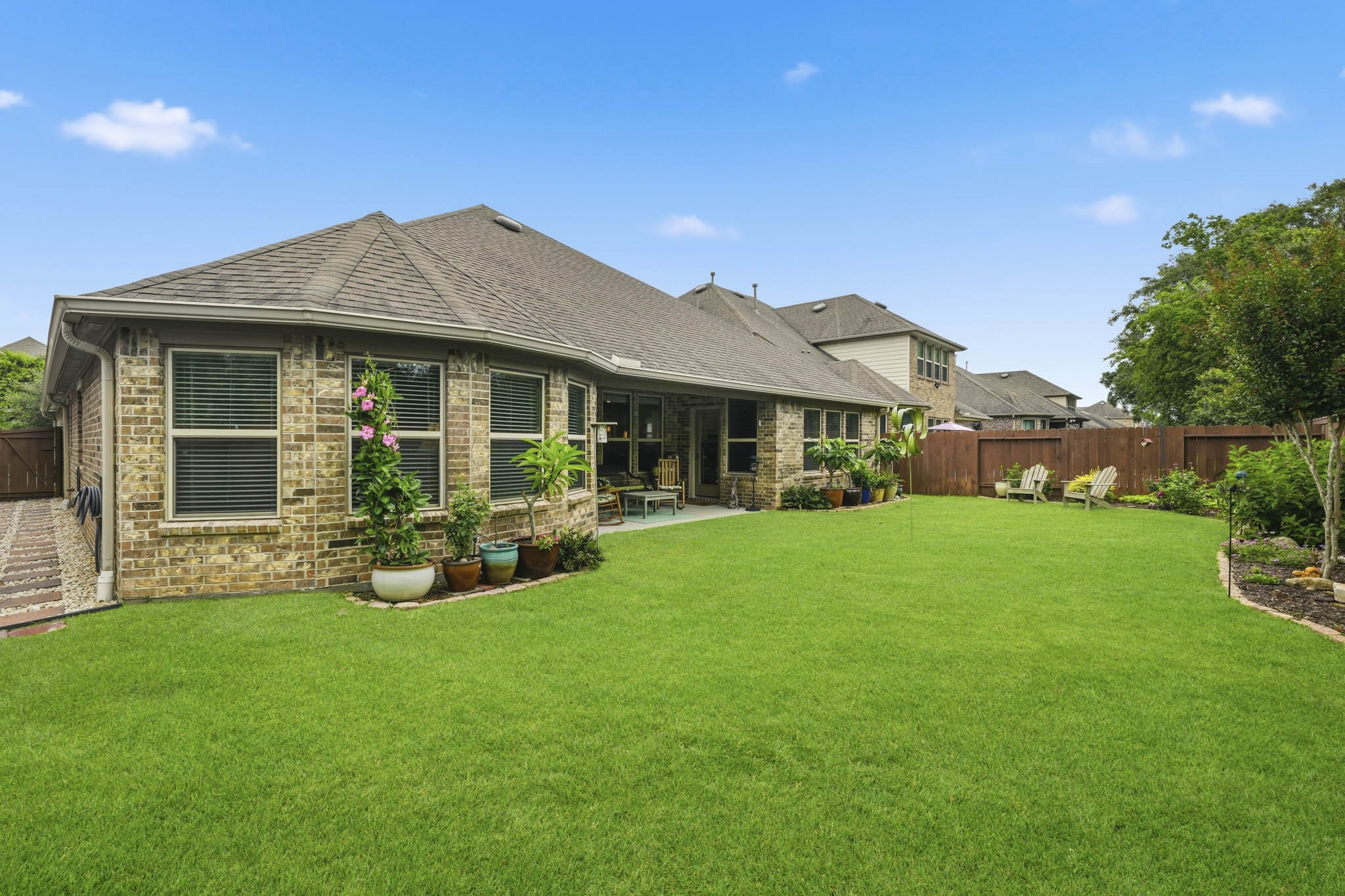 25123 Dunbrook Springs Lane Property Photo 9