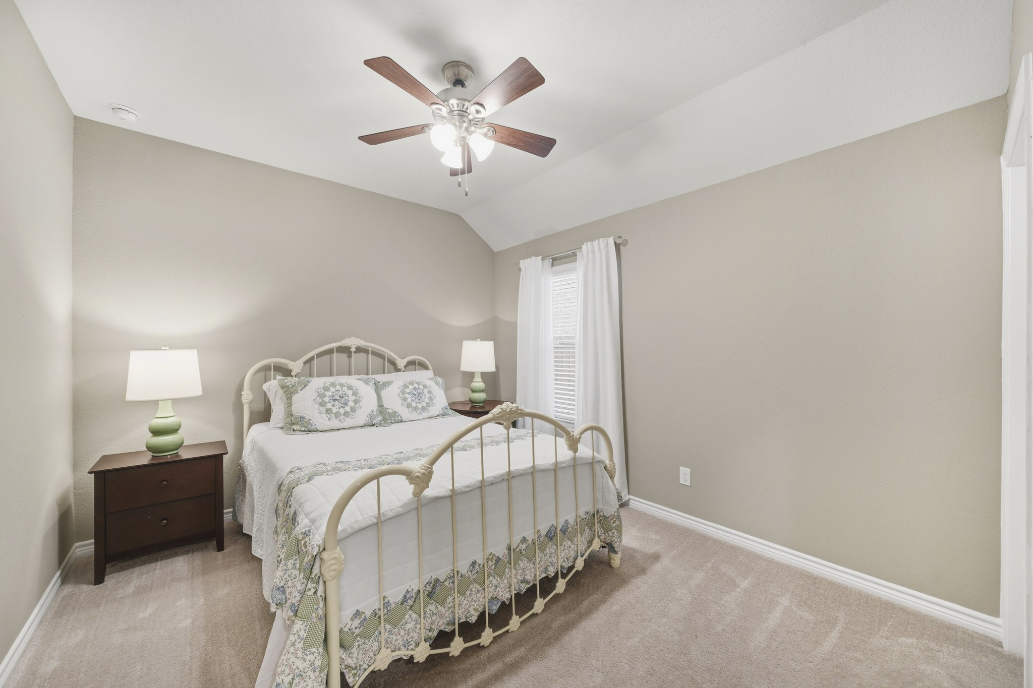 25123 Dunbrook Springs Lane Property Photo 21
